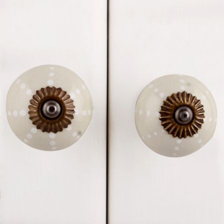 Cream White Line Dotted Knob